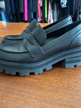 Marc Fisher Latika Black Chunky Platform Lug Sole Loafers - Size 6